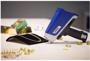 金價(jià)暴漲42%！奧林巴斯光譜儀：黃金辨?zhèn)巍半S身利器”